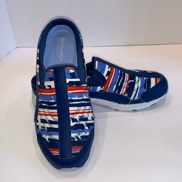 easy spirit traveltime red